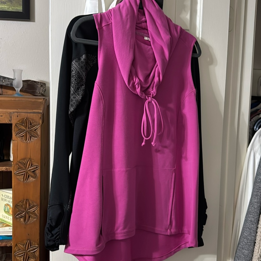 CALIA by Carrie Underwood Magenta Sleeveless Hoodie